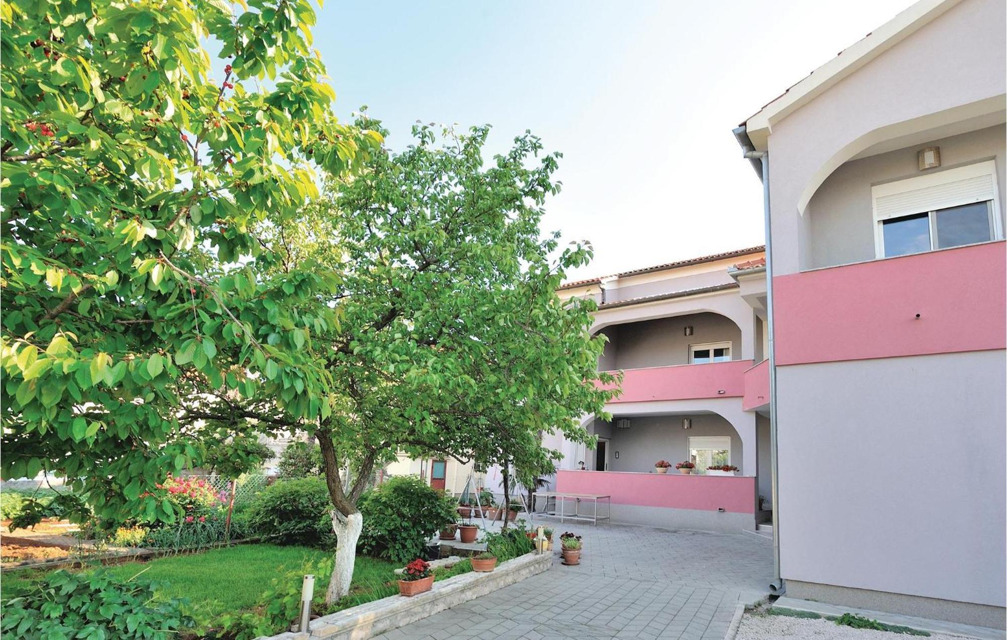 Nice Apartment In Zadar With Kitchen 외부 사진