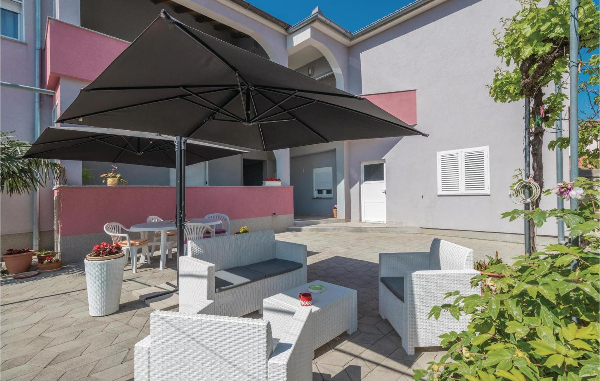Nice Apartment In Zadar With Kitchen 외부 사진