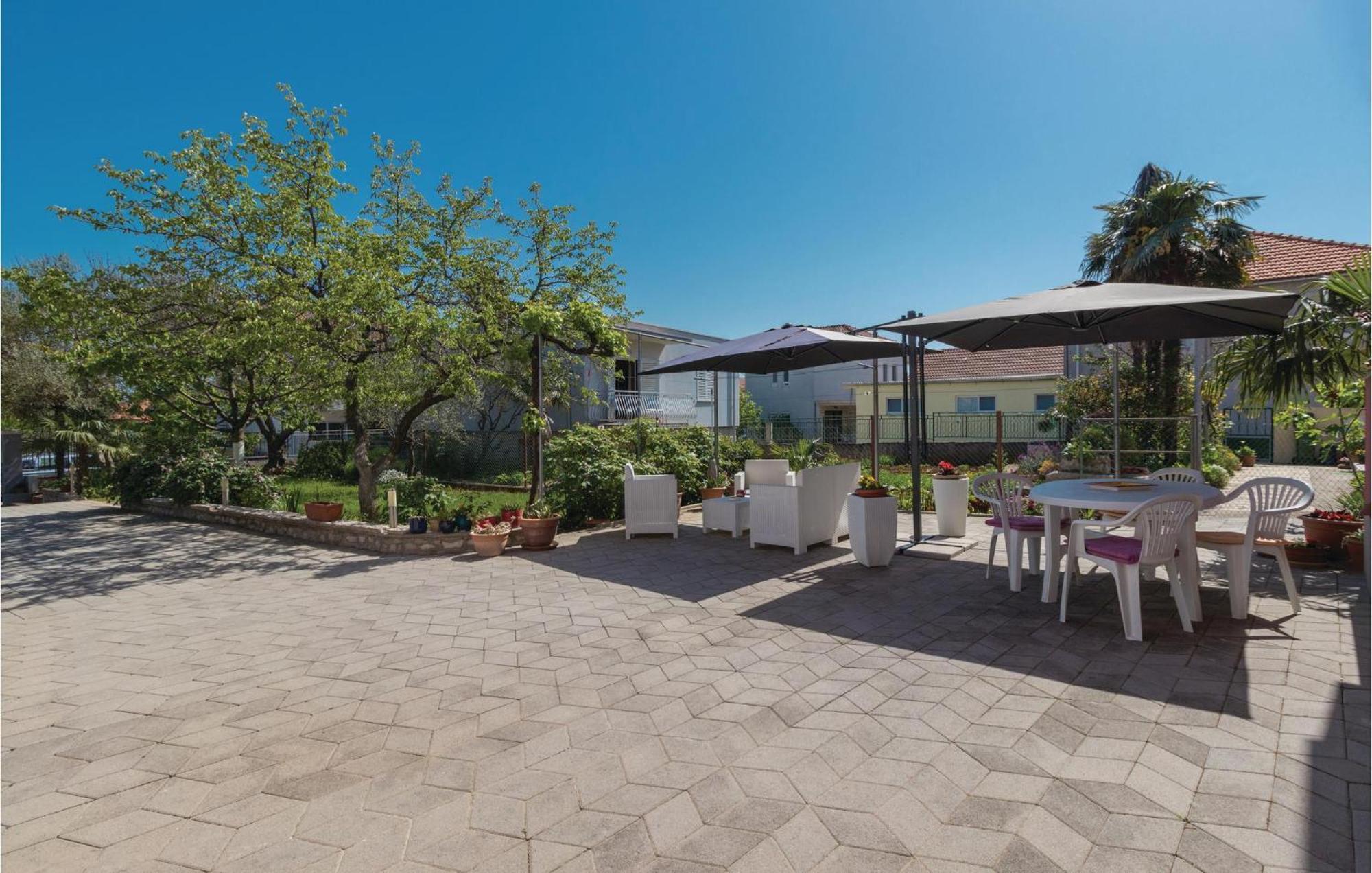 Nice Apartment In Zadar With Kitchen 외부 사진